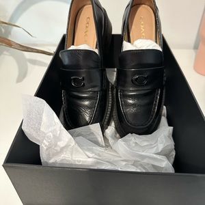 Coach Leah loafer